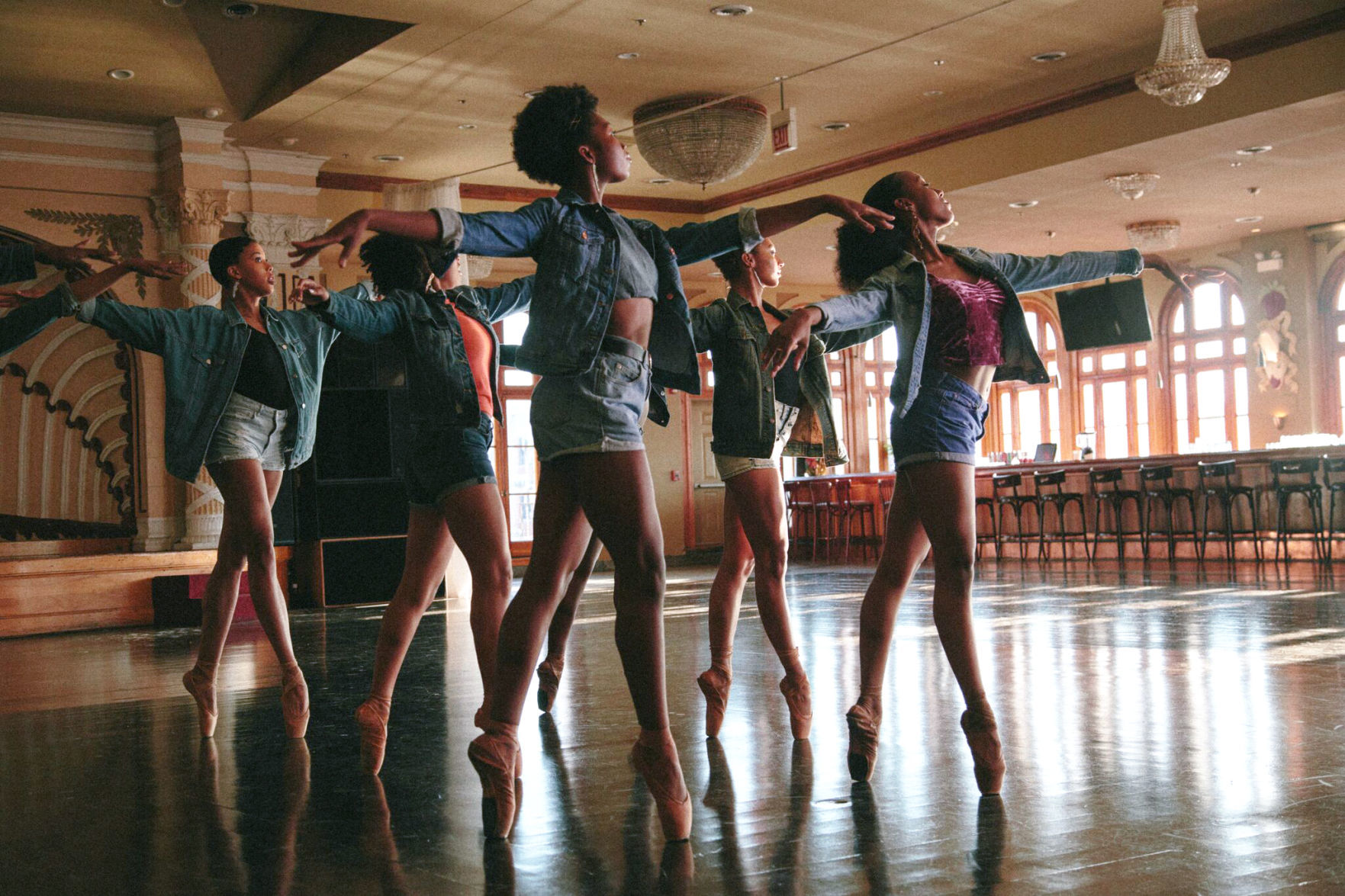 Hiplet Ballerinas